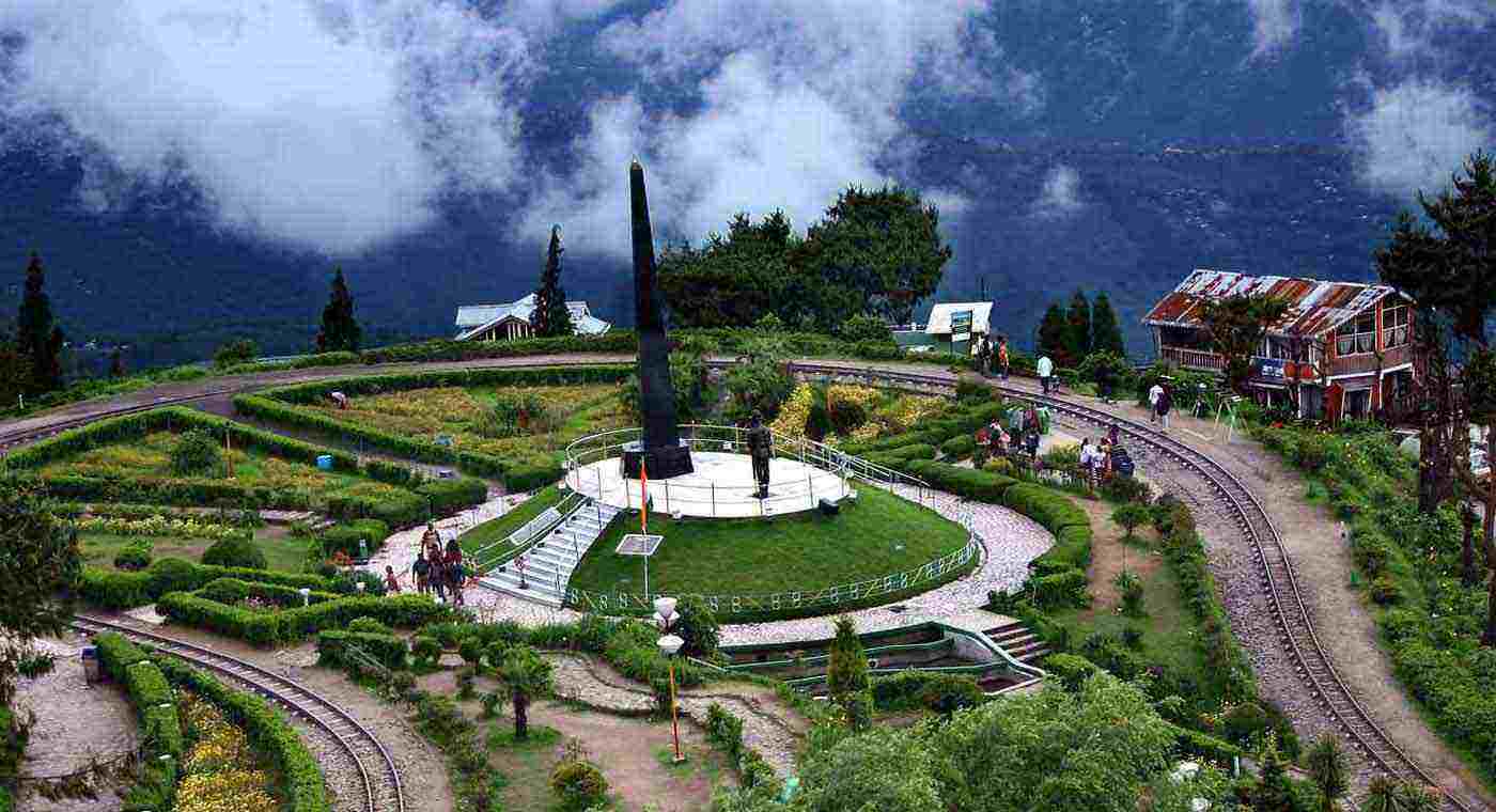 A Summer Holiday Escape: Exploring the Heritage of Gangtok, Pelling, and Darjeeling