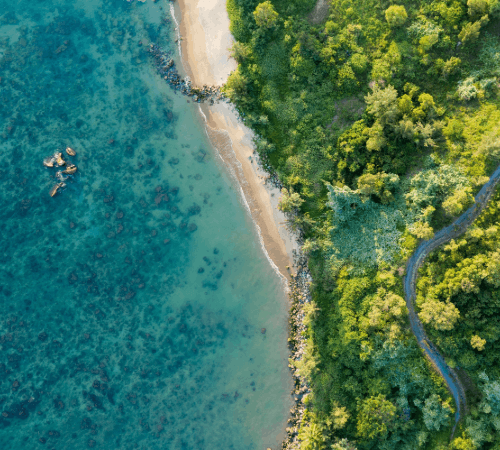 Romantic Vietnam Escape – Cities, Bays & Timeless Charm